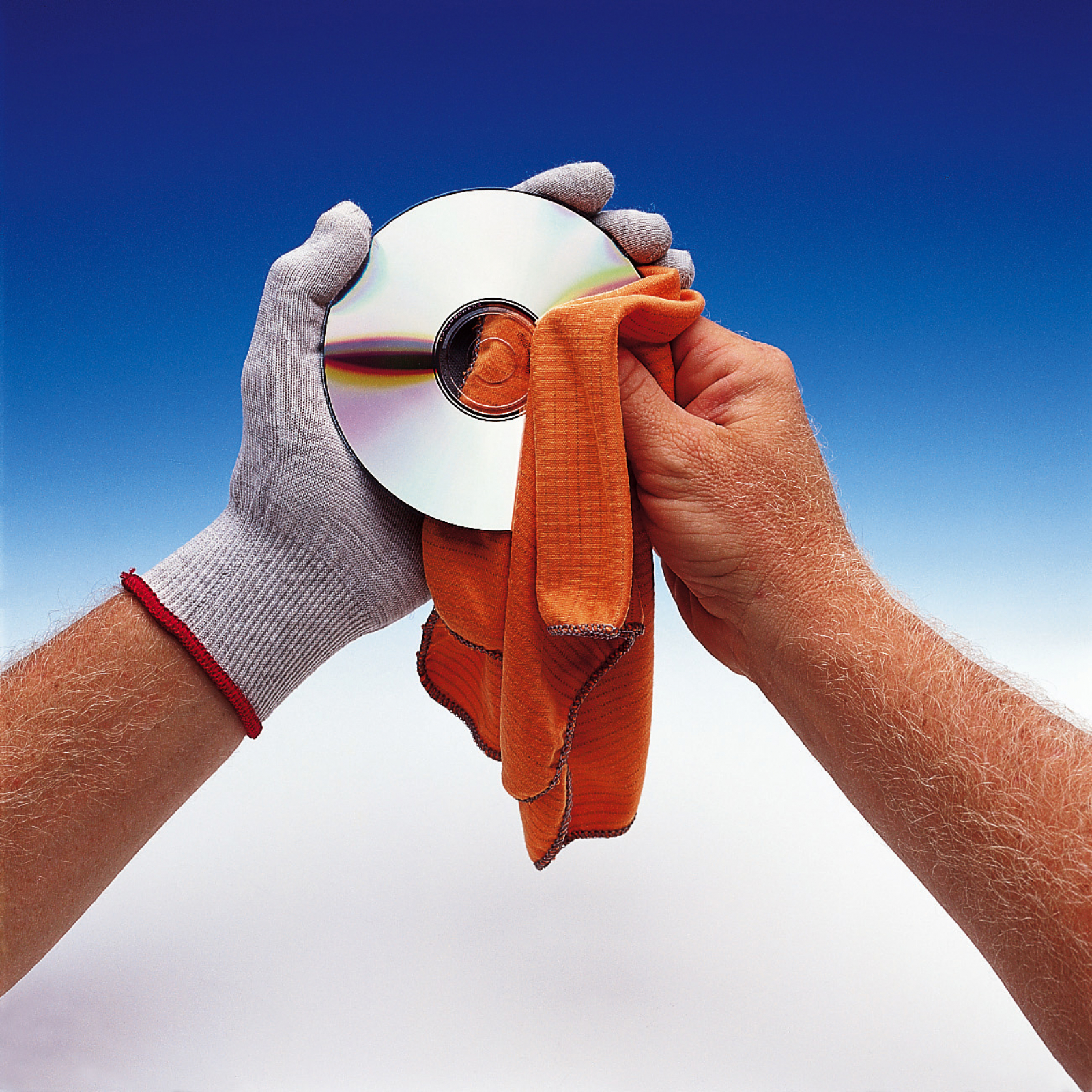 Kinetronics Antistatic Cloth