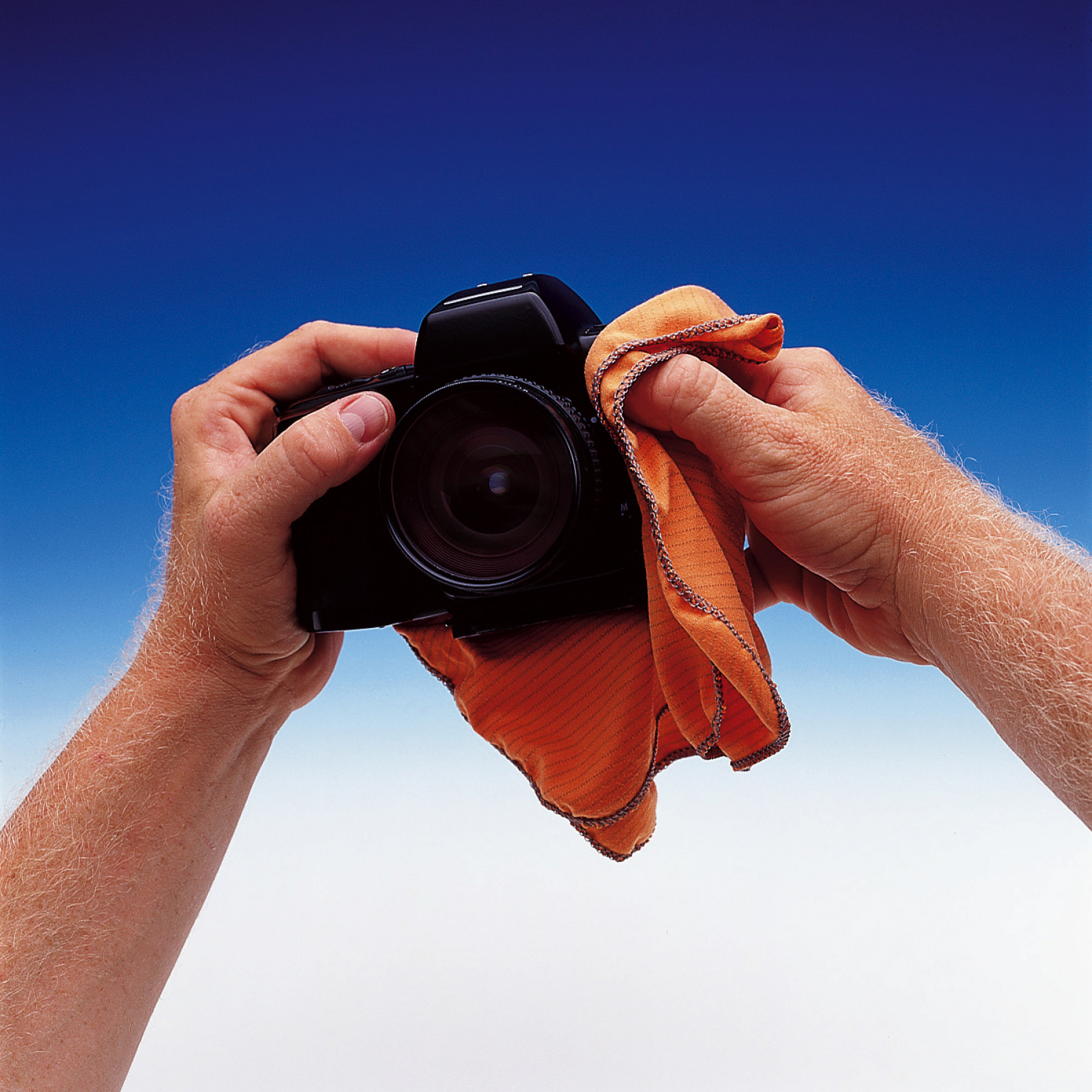 Kinetronics Antistatic Cloth